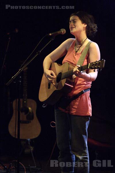 THIS IS THE KIT - 2007-10-15 - PARIS - La Maroquinerie - 